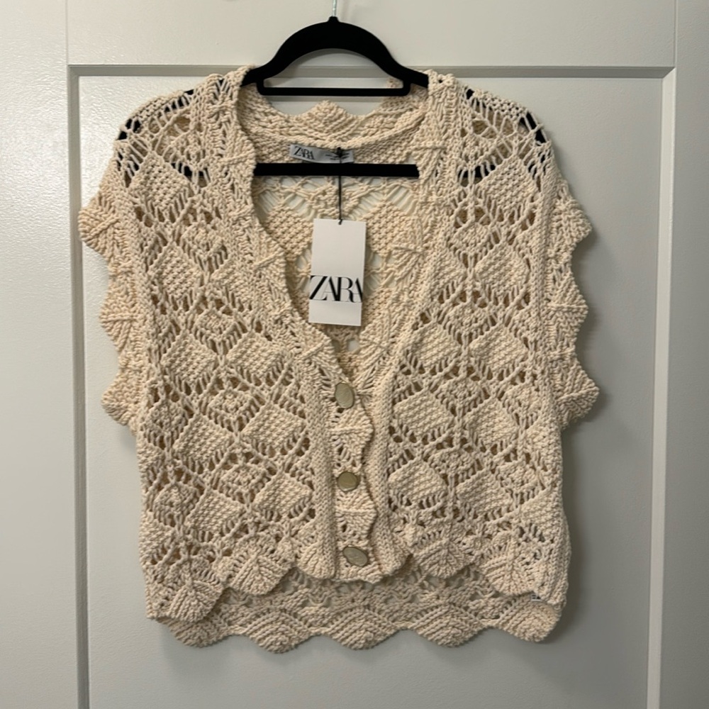 NWT Zara Knit Vest - Size L